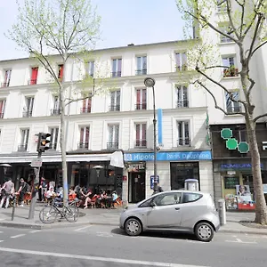 Hipotel Gambetta République Parigi